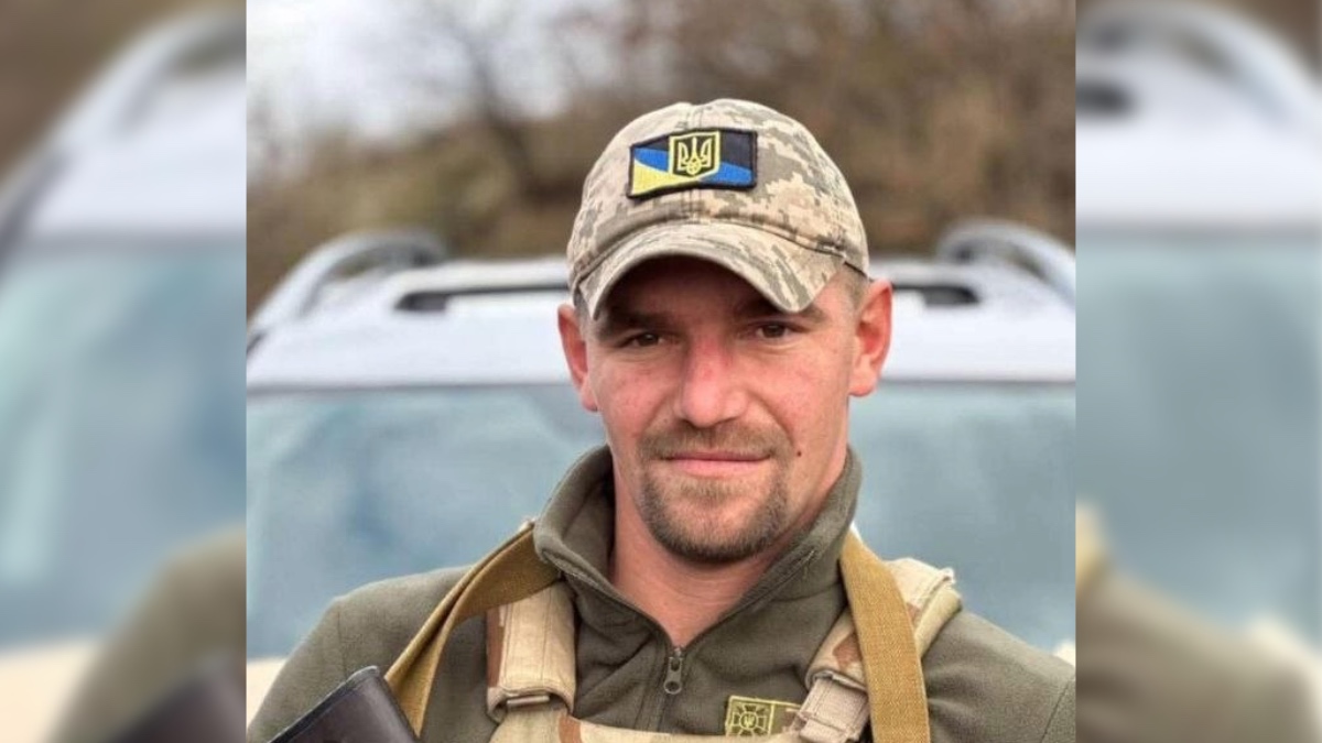 Бійцю з Прикарпаття Михайлу Савчину вручили державну відзнаку «За оборону України»