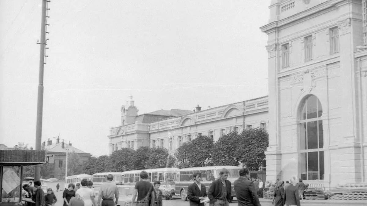 Ретро франківськ