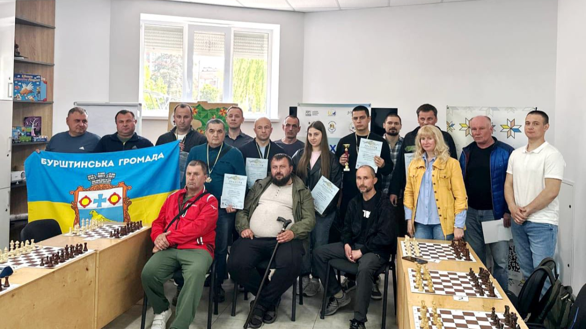 В Івано-Франківську серед ветеранів відбувся турнір зі швидких шахів