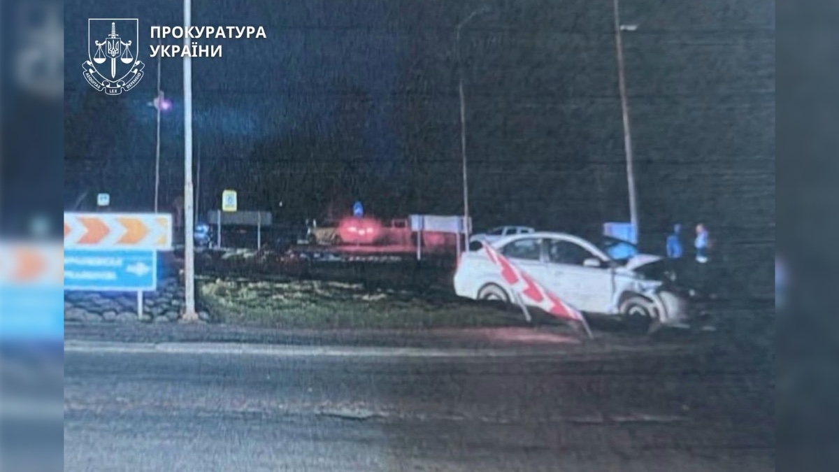 Спричинив ДТП з потерпілими та втік з лікарні: на Прикарпатті повідомили про підозру нетверезому водію