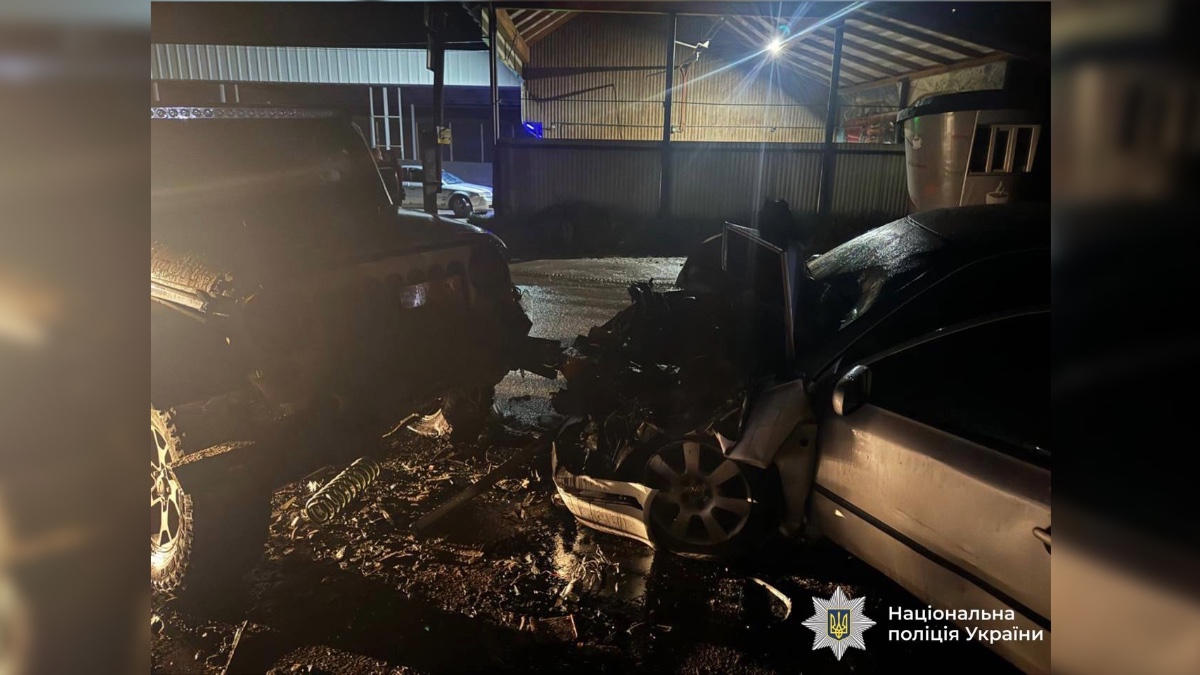 «Виїхав на зустрічну смугу»: у Ворохті зіштовхнулися два автомобілі