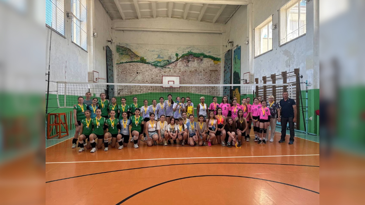 Франківські волейболістки завоювали «бронзу» на обласному чемпіонаті «Олімпія»