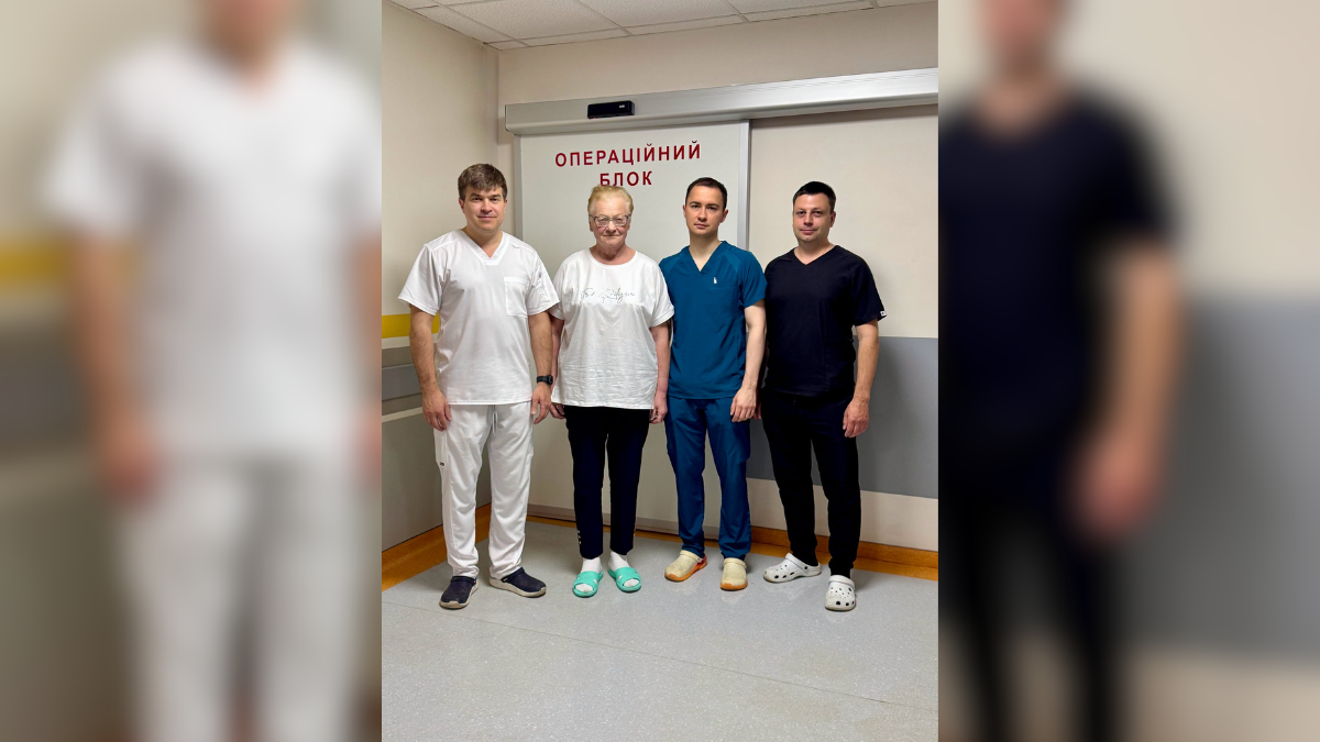 Вперше на заході України: в Івано-Франківську провели унікальну малоінвазивну операцію на двох клапанах серця