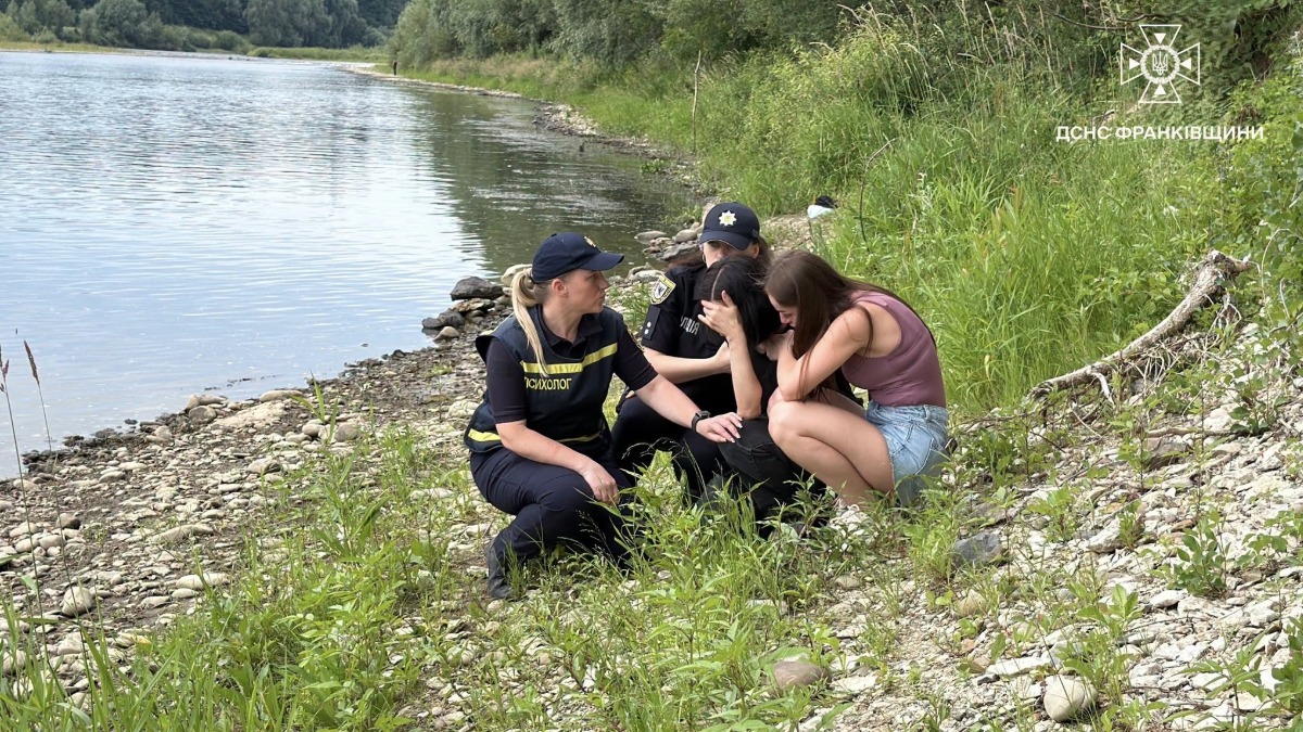На Івано-Франківщині з річки Дністер у Галичі на поверхню підняли тіло 13-річного Сергія Бігуна