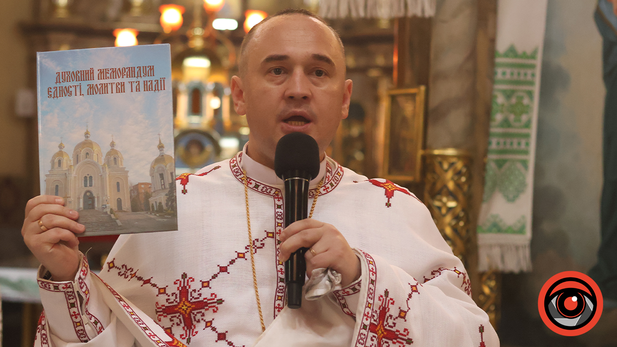 Зустріч мощей святого Івана Хрестителя з Ватикану храму Архистратига Михаїла у Калуші. Фото: Інформатор Калуш