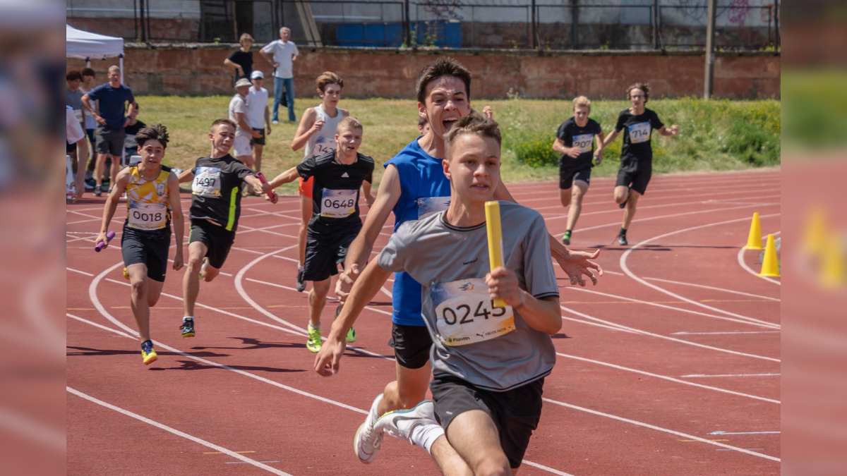В Івано-Франківську відбувся чемпіонат України з легкої атлетики: серед призерів — франківці