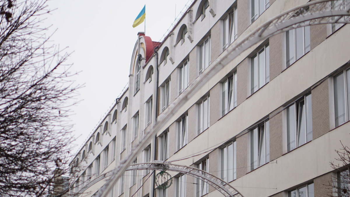 На Прикарпатті зафіксували 104 порушення правил працевлаштування