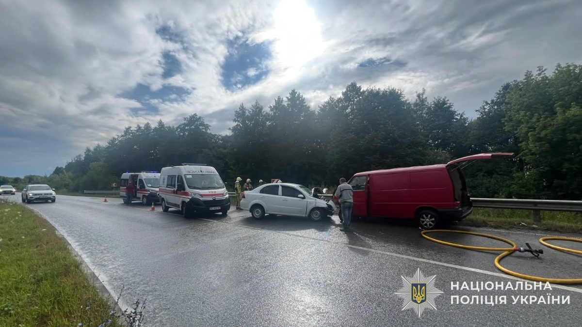 Смертельна ДТП на Львівщині: прикарпатка померла у кареті швидкої допомоги