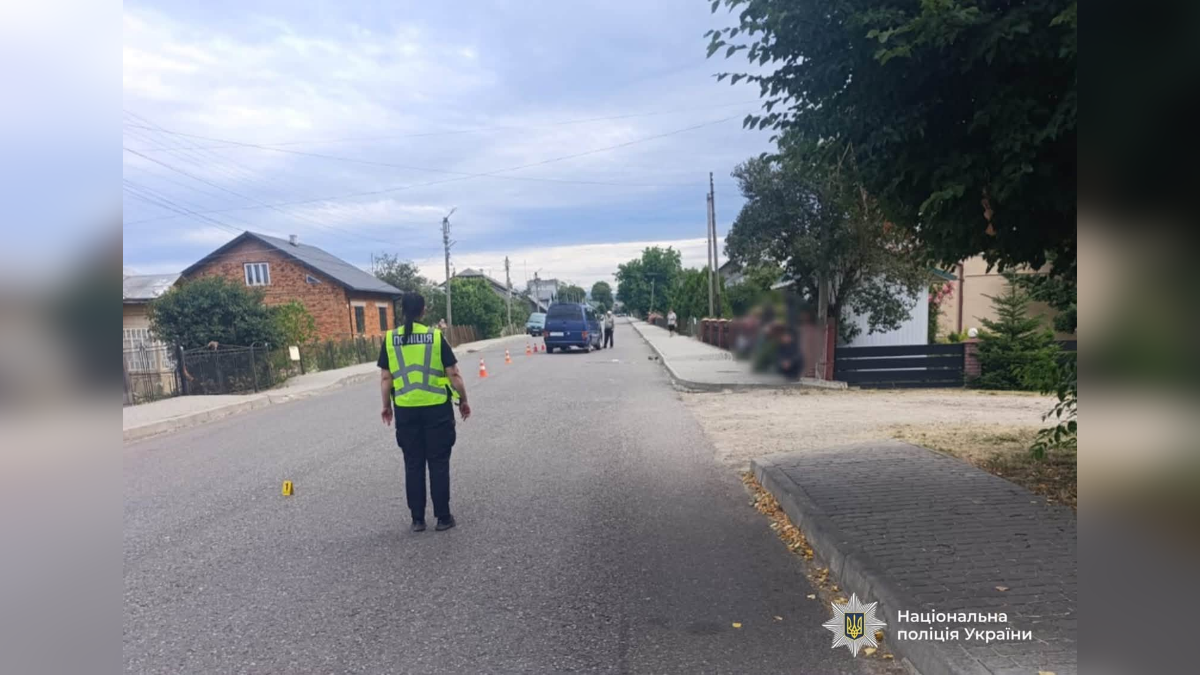 На Прикарпатті поліція розслідує смертельну ДТП: загинула 60-річна жінка
