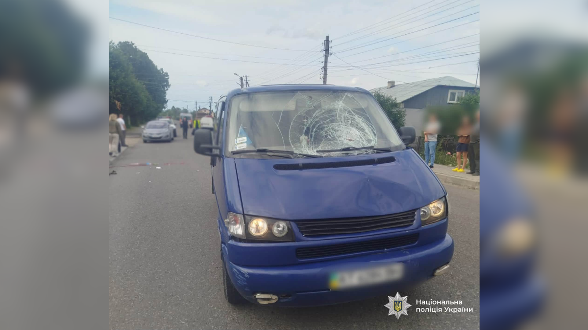 На Прикарпатті поліція розслідує смертельну ДТП: загинула 60-річна жінка