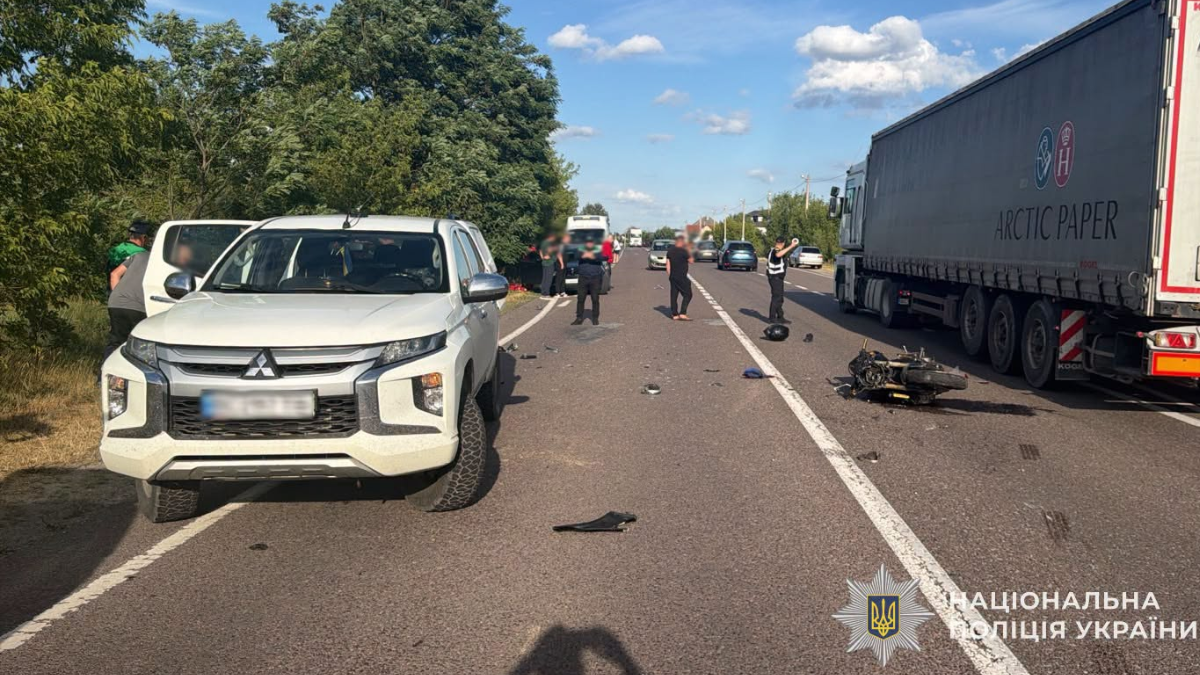 8 липня на Львівщині зіткнулися мотоцикл та пікап, за кермом якого перебував 27-річний прикарпатець