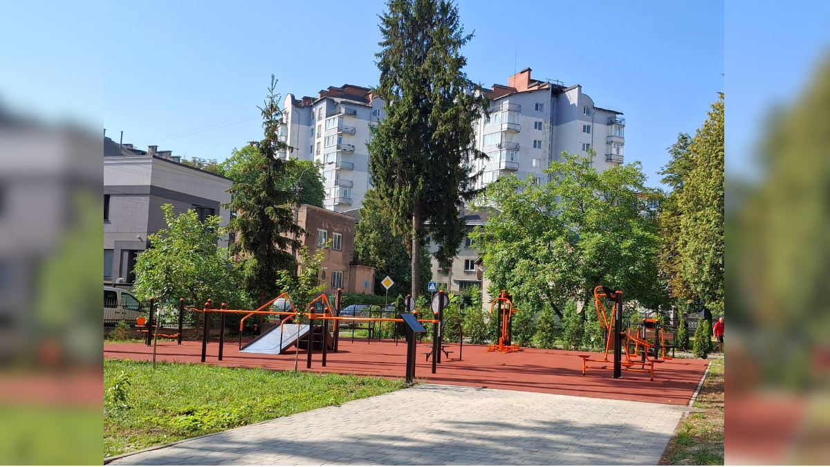 майданчик для реабілітації пацієнтів Реабілітаційний майданчик клінічної лікарні №1