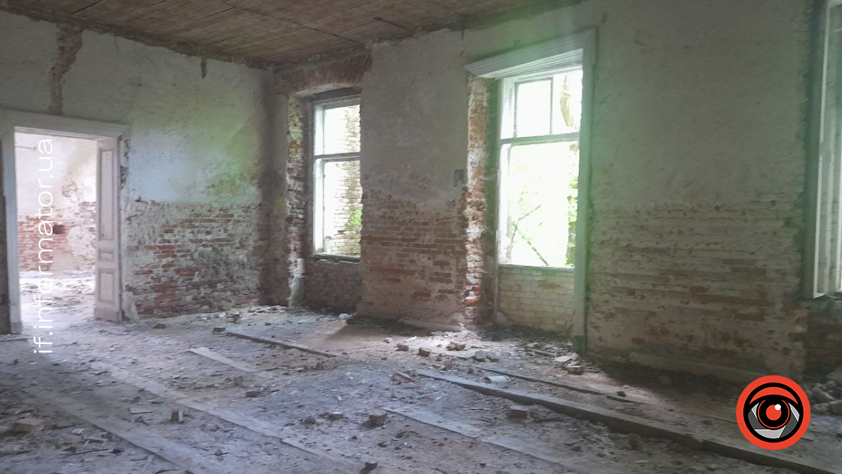 Історія палацу Реїв на Прикарпатті: руйнація та шанс на нове життя