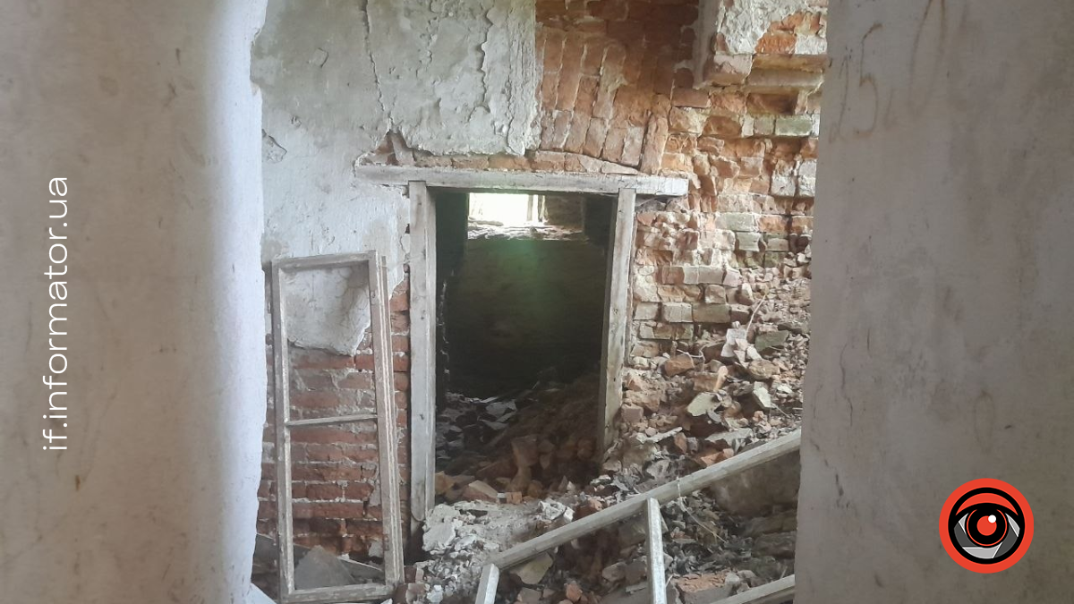 Історія палацу Реїв на Прикарпатті: руйнація та шанс на нове життя