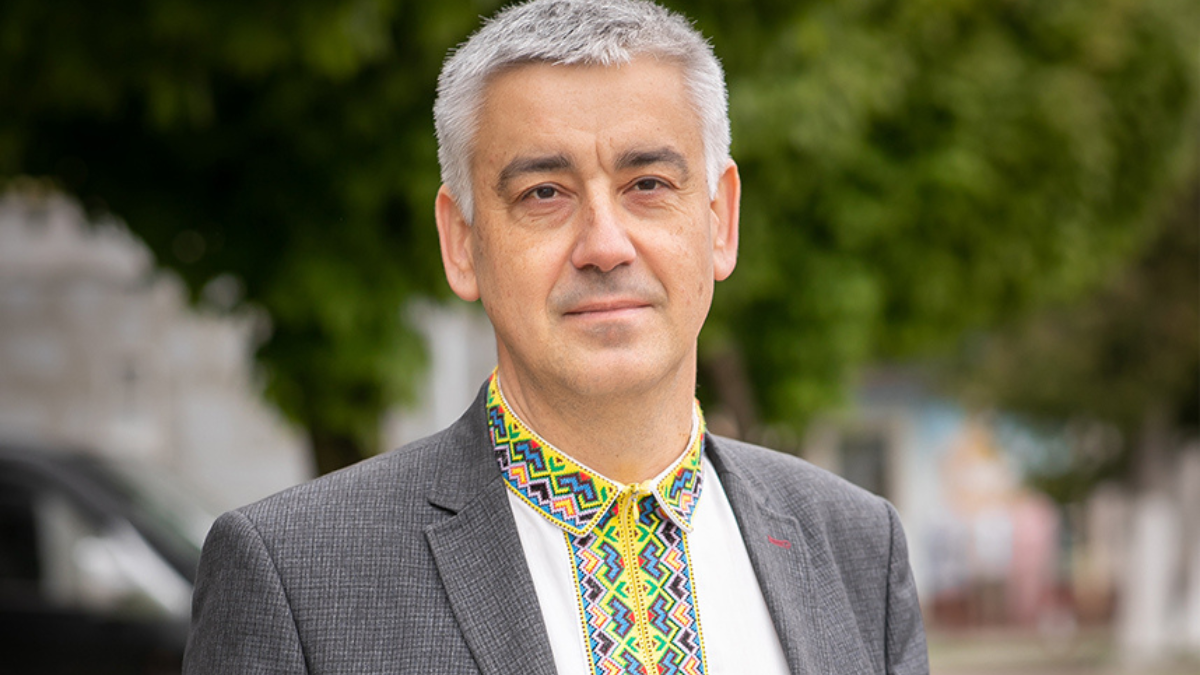 Скільки за пів року заробив секретар Надвірнянської міськради