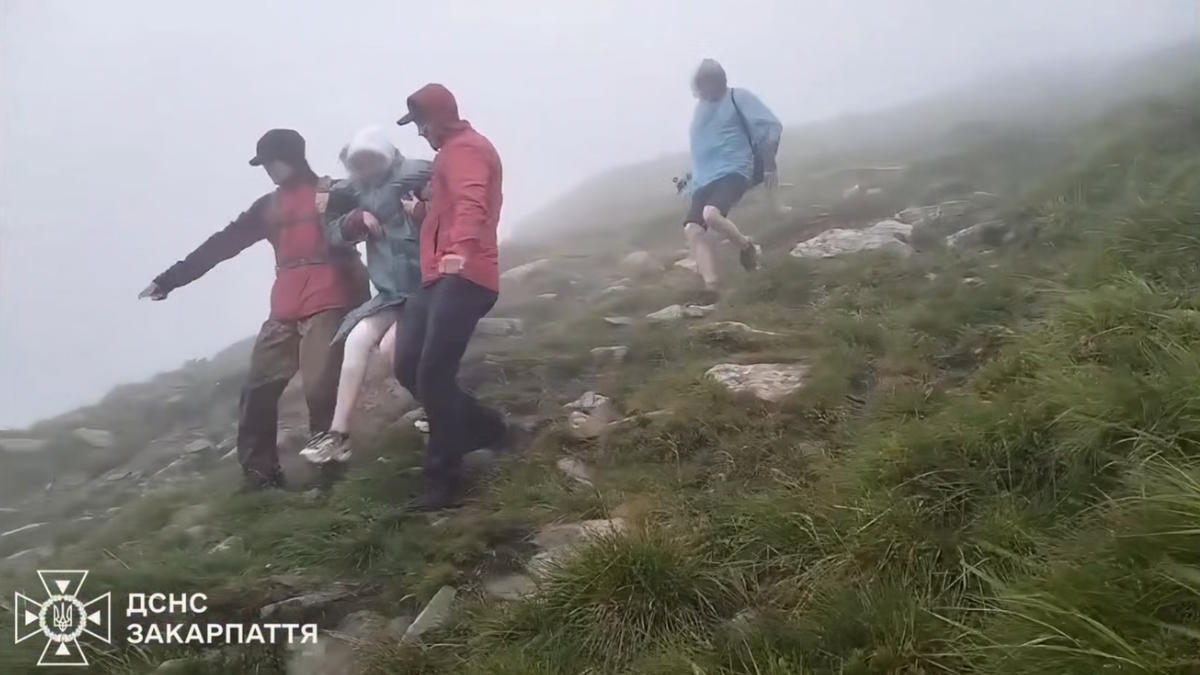 Туристи заблукали в горах