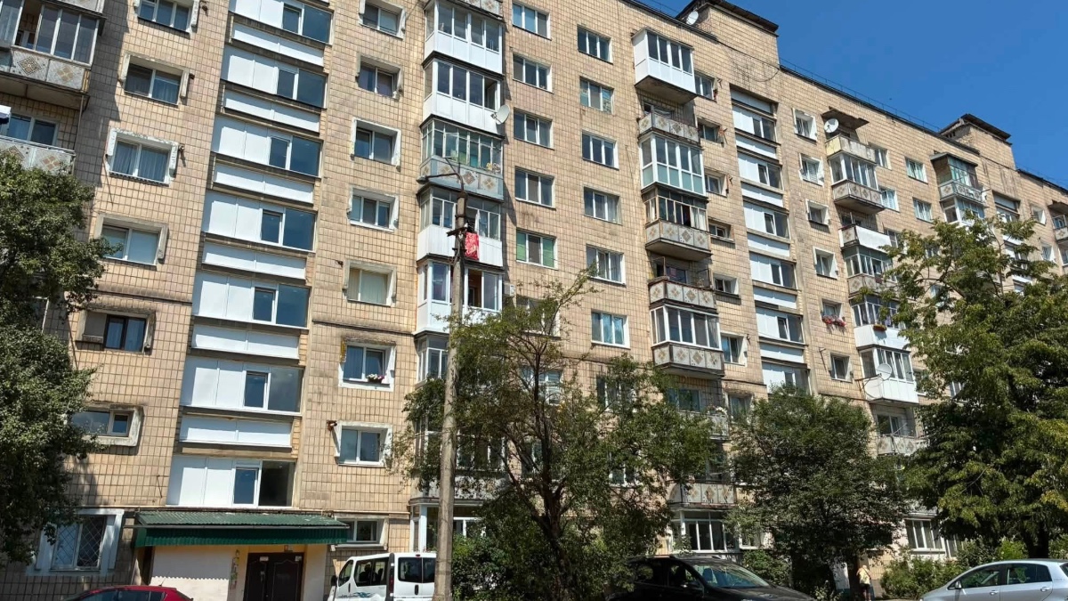 В Івано-Франківську триває програма заміни вікон у помешканнях родин військовослужбовців