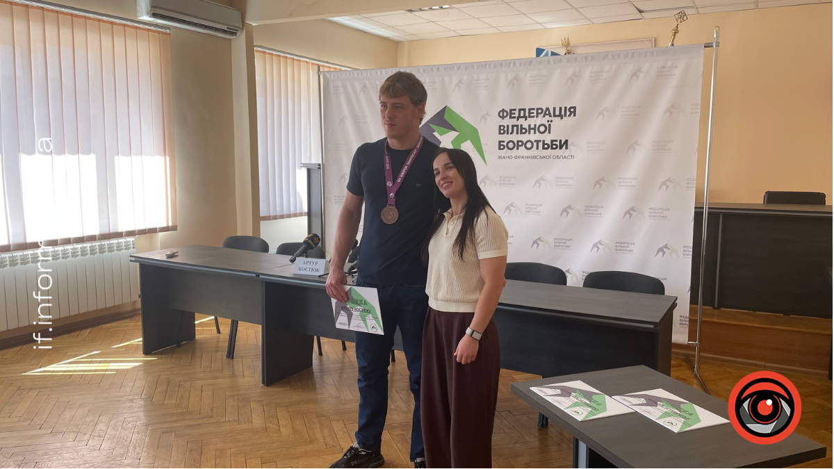 «Найважче мені дався бій із болгарським і російським спортсменами»: прикарпатець Артур Костюк розповів про чемпіонат Європи з вільної боротьби