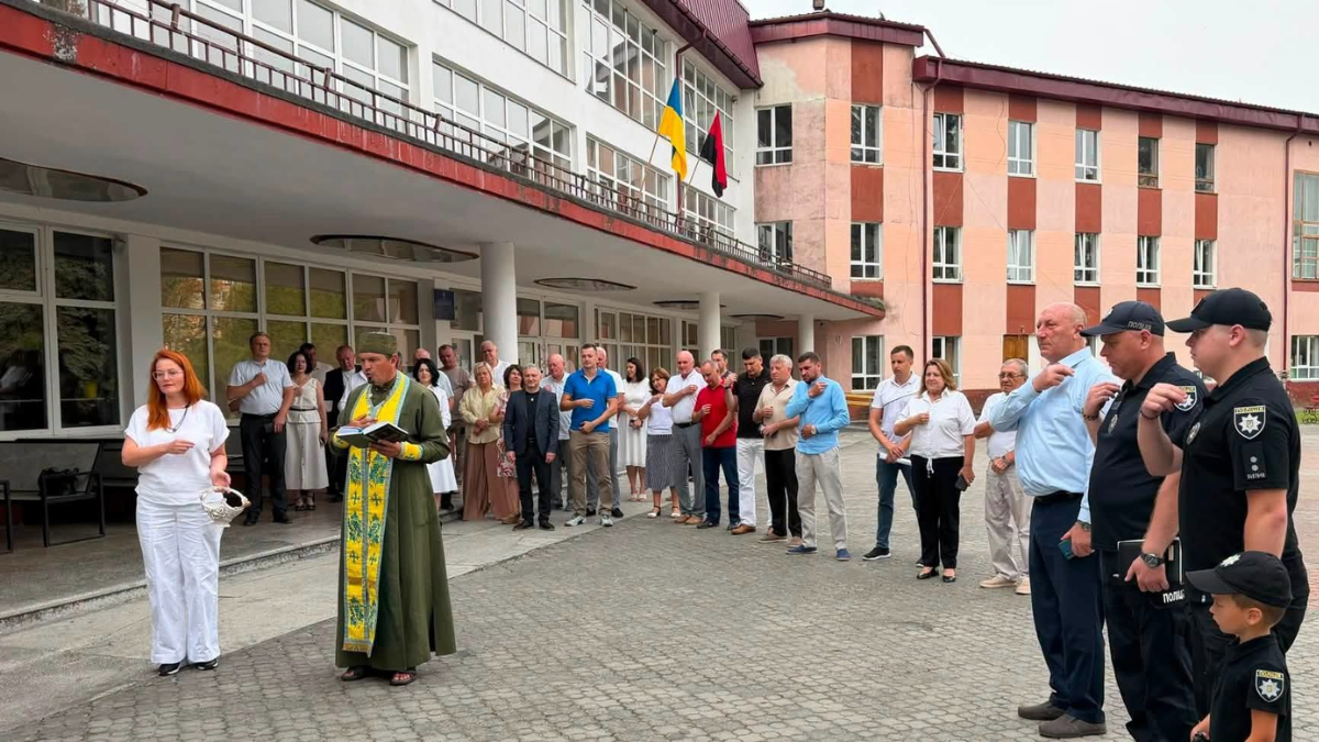 У Бурштині обрали офіцера громади
