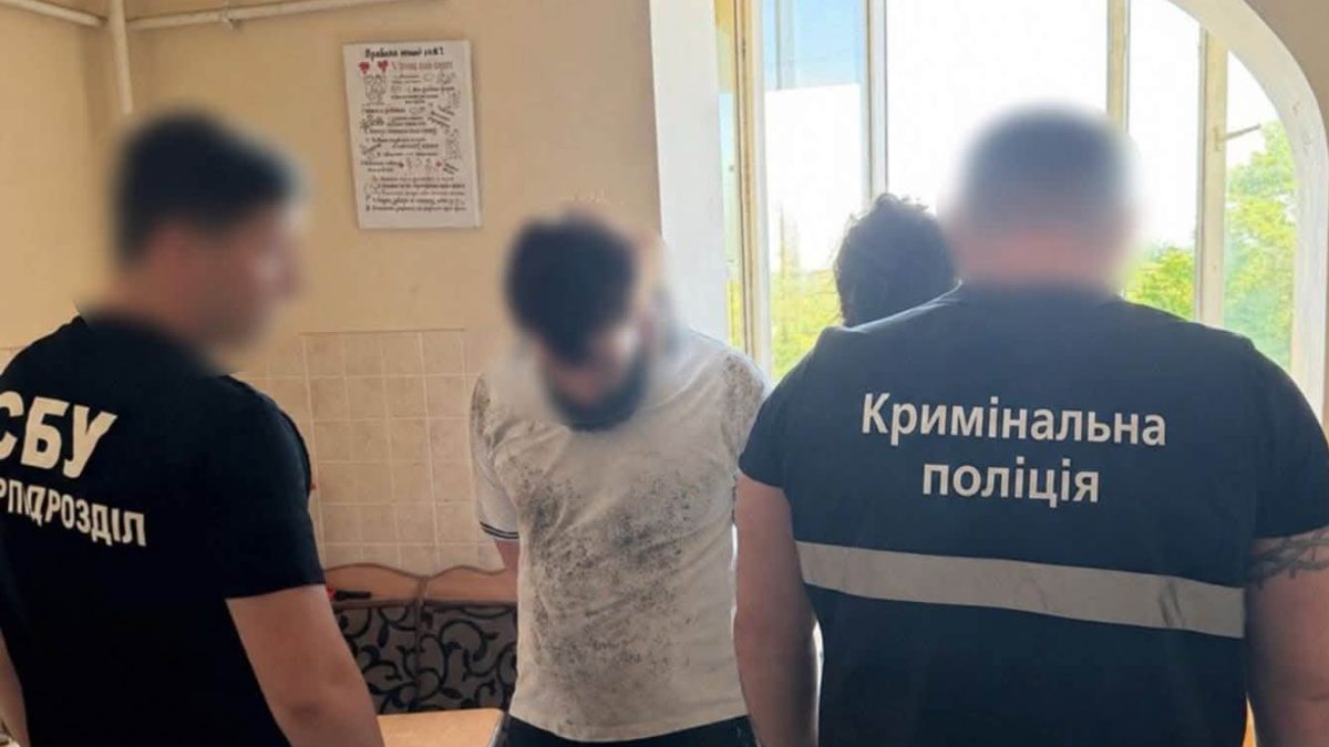 На Франківщині судитимуть подружжя, яке збувало психотропи