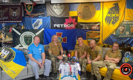 Ветерани з Прикарпаття перепливли Босфор менше ніж за дві години