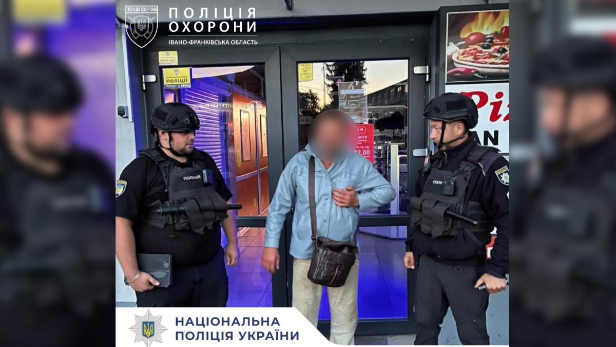 У Надвірній затримали мешканця Яремча, який проник до приміщення завдяки злому дверей