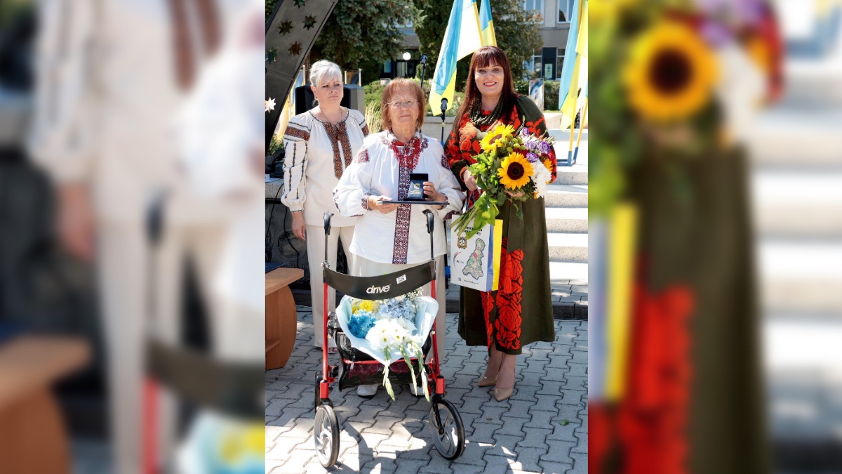 Урочисте віче з нагоди Дня Незалежності України у Тисмениці. Джерело: Тисменицька міська рада