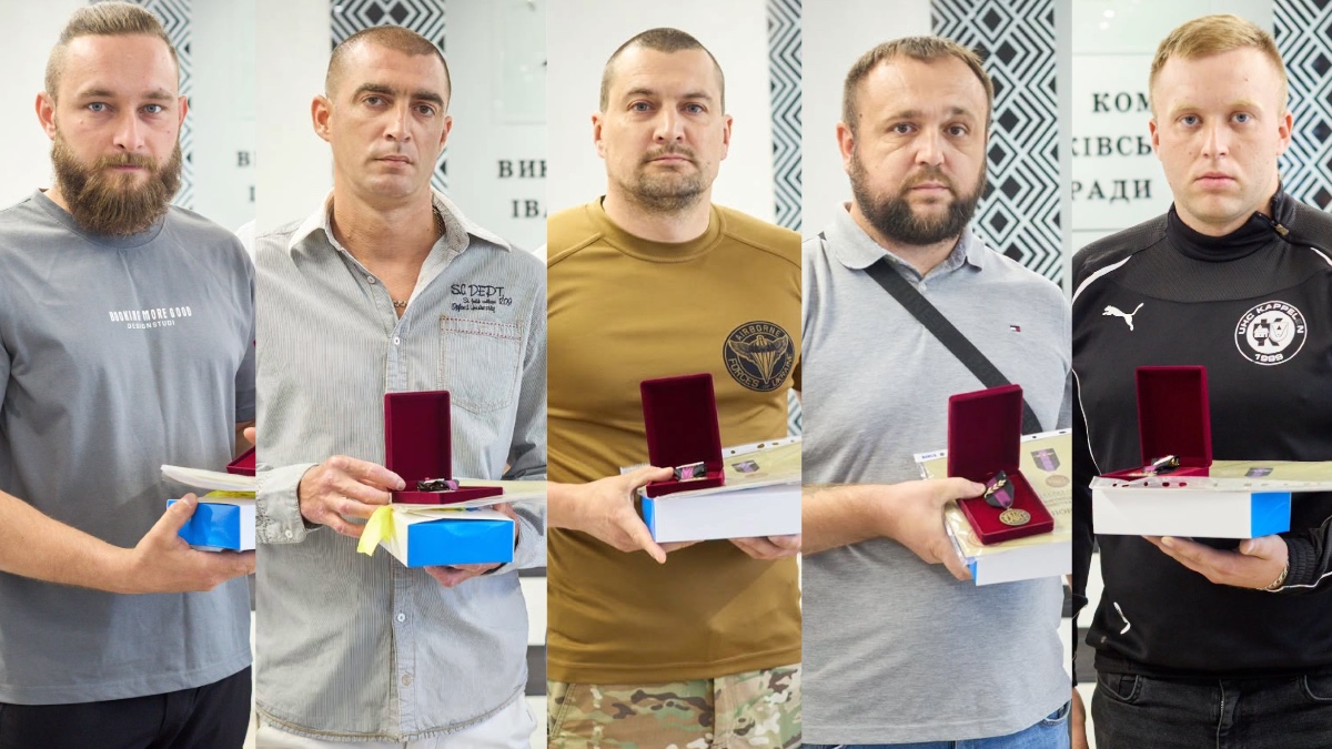 У Франківську п'ятьом захисникам вручили медаль Міністерства оборони України «За поранення»