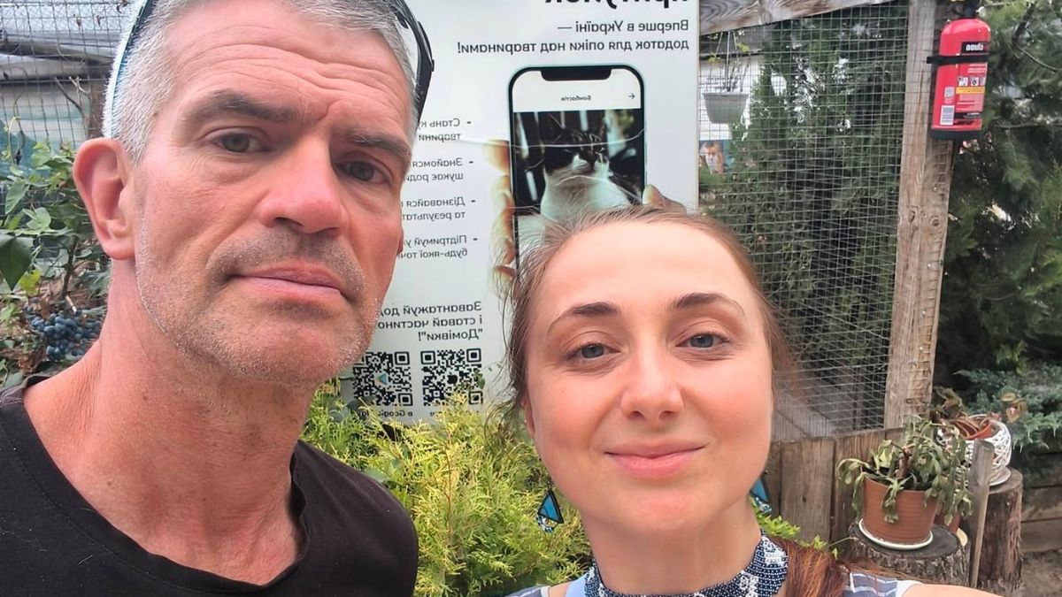 Порятунок збитої зайчихи іванофранківкою. Фото Юлії Гомеляк