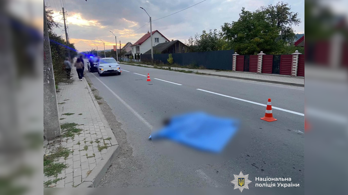 У ДТП на Надвірнянщині загинула 90-річна жінка: у поліції розповіли деталі аварії