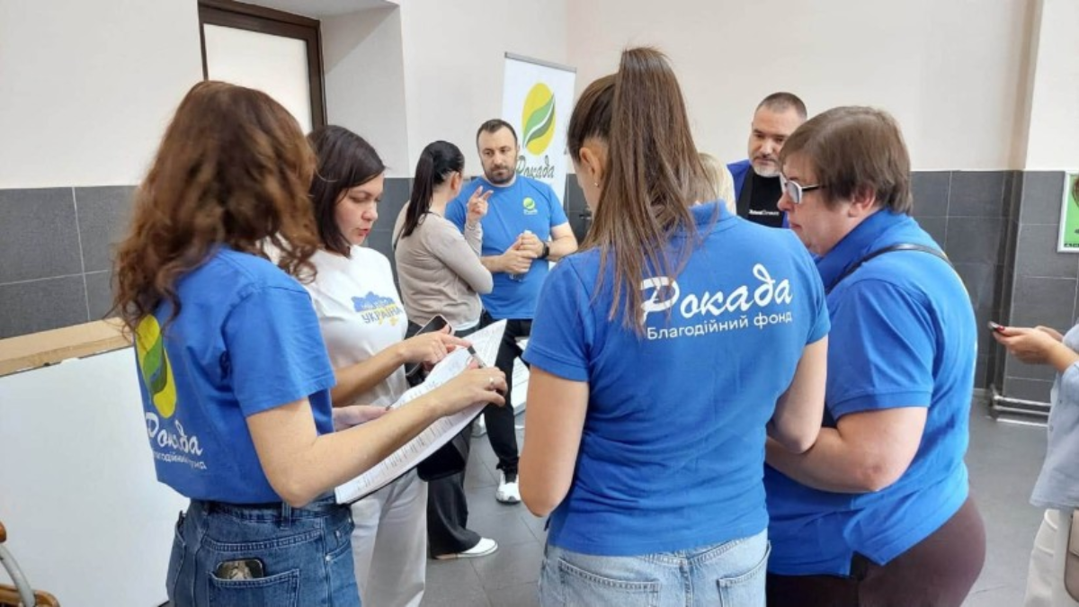 До Франківська евакуаційним рейсом прибули 11 людей із Донеччини