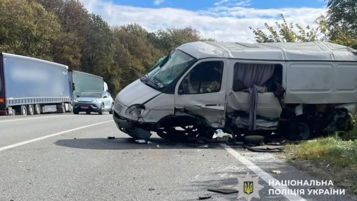У ДТП на Львівщині травмувалися троє прикарпатців