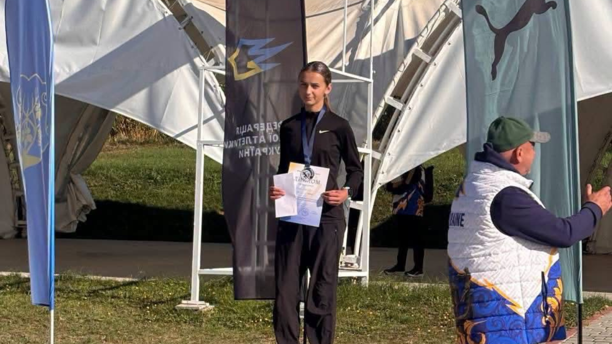 Прикарпатка Марія Олійник стала срібною призеркою чемпіонату України з легкоатлетичного кросу