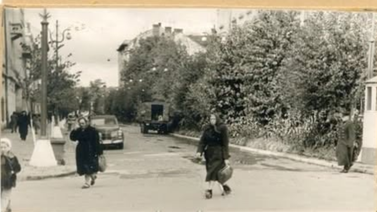 Ретро Франківськ