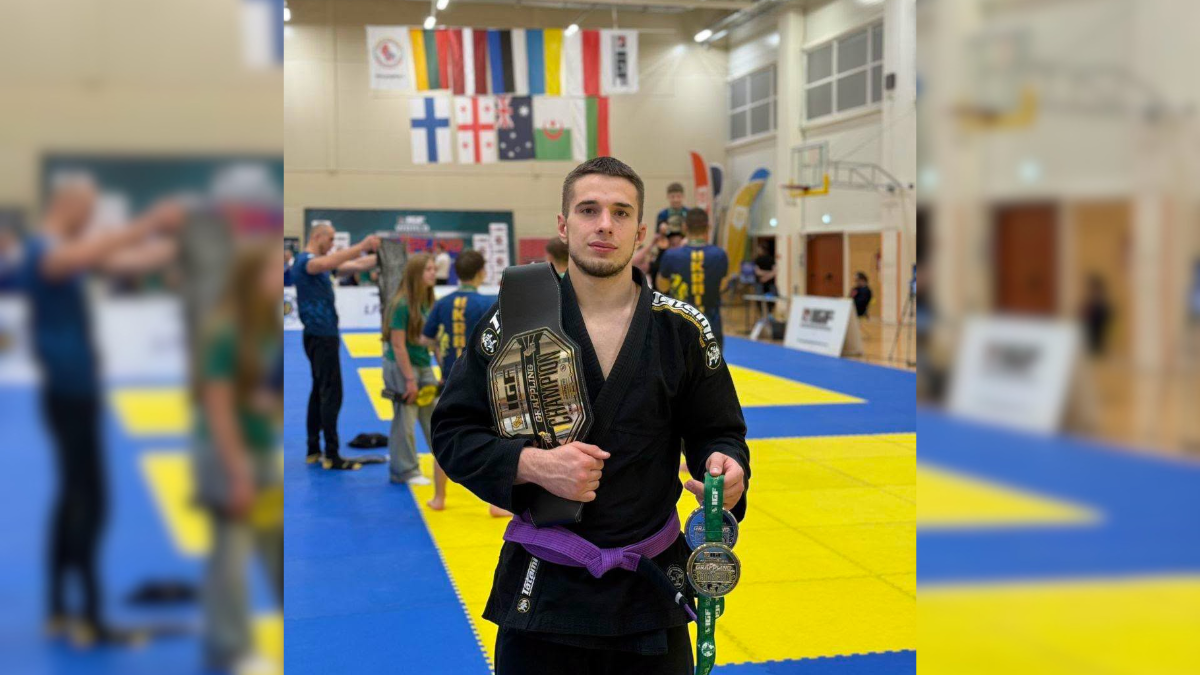 Студент ІФНМУ Владислав Василишин здобув золото і срібло на чемпіонаті світу з греплінгу IGF