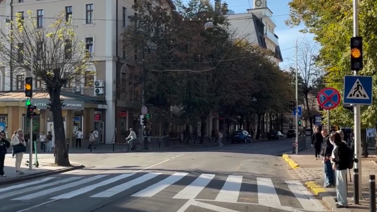 У центрі Івано-Франківська запрацював новий світлофор