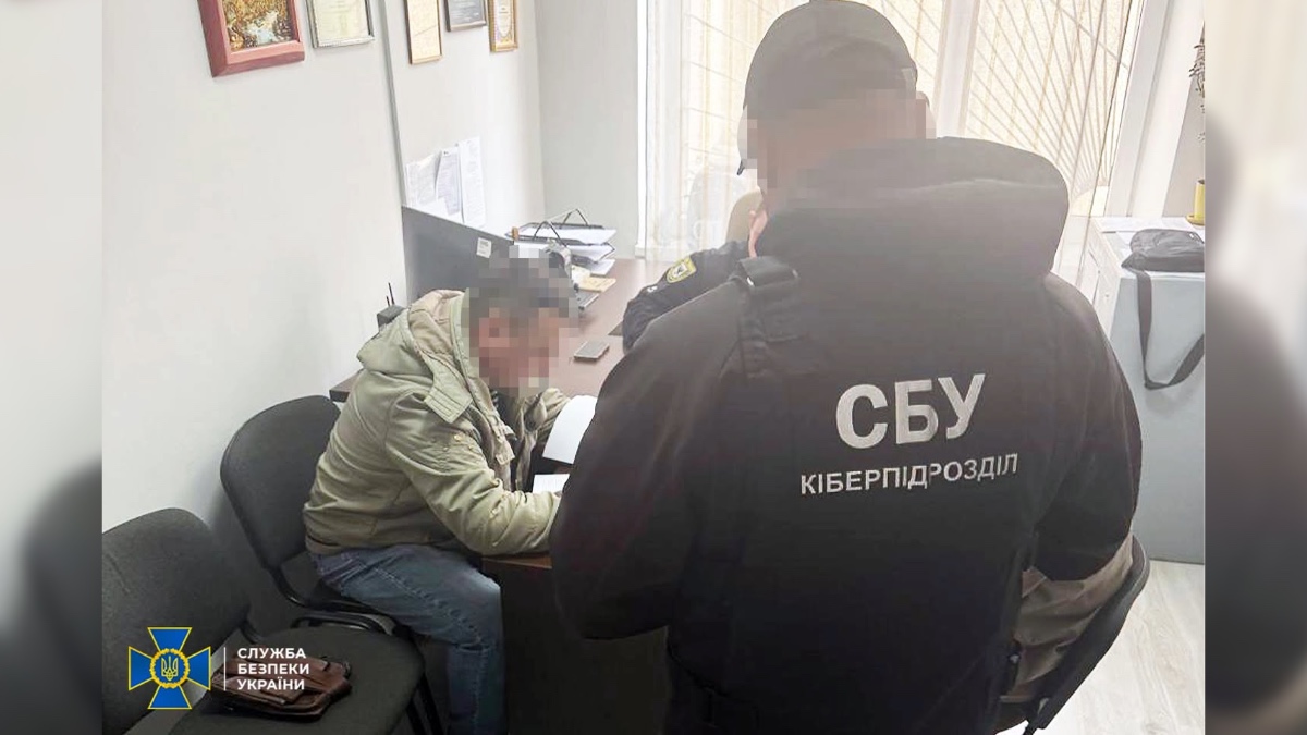 Викриття одного з посадовців. Джерело: Управління СБ України в Івано-Франківській області