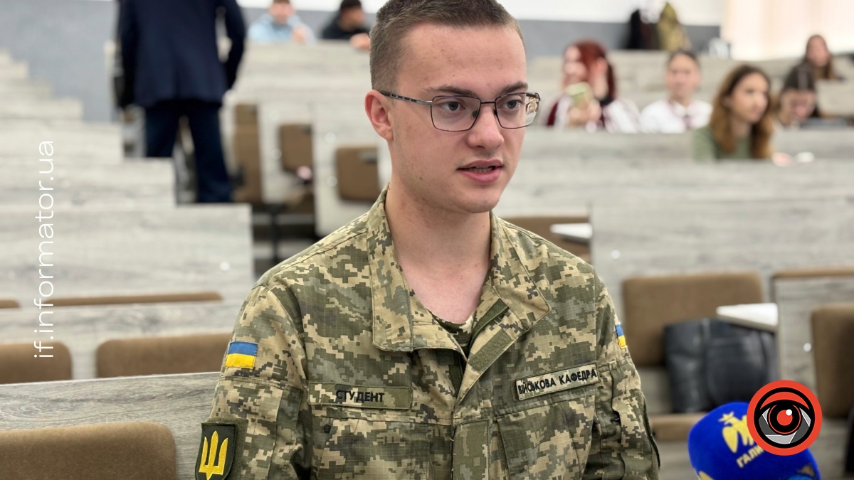 У Франківську написали Всеукраїнський радіодиктант