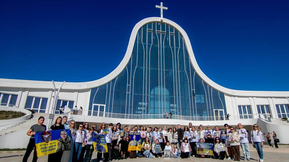 У Старуні представили всеукраїнську виставку «Рушник Надії»